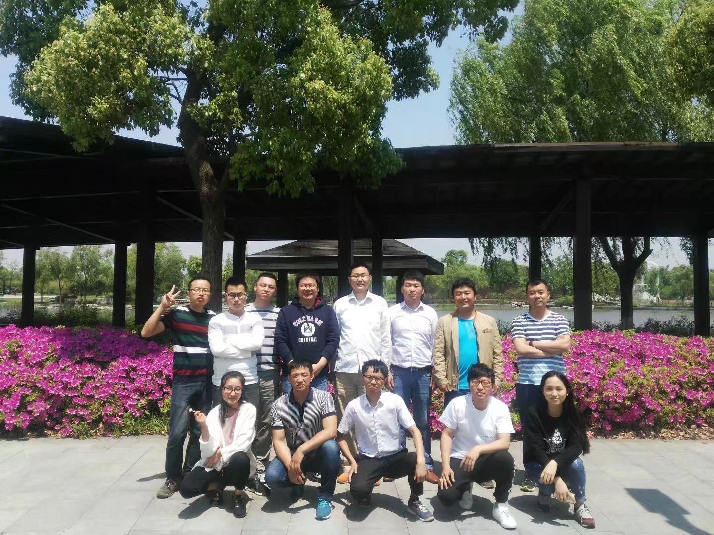 Suzhou Lianchi Lake Day Trip, Spring is Full of Gardens