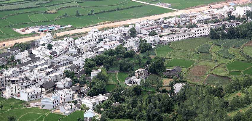 Suzhou Tongzhou Chamber of Commerce went to Dangzhuang Village in Guizhou Province to carry out assistance work